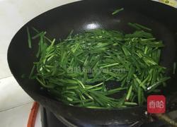 韭菜炒鸡蛋的做法图解5