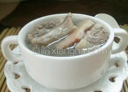 土茯苓水蛇汤