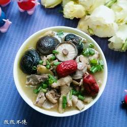 小鸡炖蘑菇的做法[图]