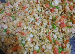 美味的酱油炒饭（蛋包饭）