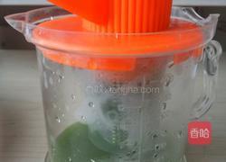 美味的菠菜皮芹菜饺子的做法图解7