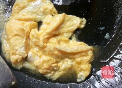 香菇炒鸡蛋的做法图解5