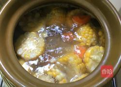 玉米胡萝卜排骨汤的做法图解4
