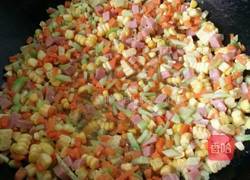 田园玉米火腿炒饭的做法图解6