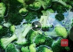 清炒西兰花的做法图解2
