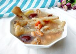 红枣花生鸡爪汤