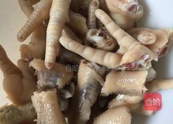 泡椒凤爪的做法图解3