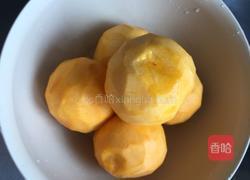 黄桃罐头的做法图解2