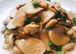 杏鲍菇爆炒淡菜肉