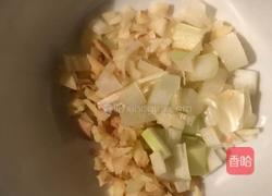 土豆胡萝卜烩猪肉的做法图解1