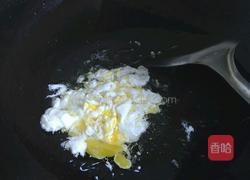 西红柿蛋炒饭的做法图解3