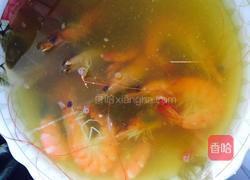 大虾饨鲫鱼的做法图解1