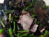 红萰菜肉片汤