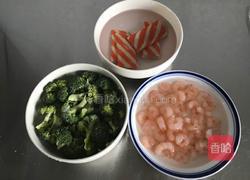 虾仁西兰花的做法图解1