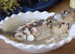 鲫鱼通草汤