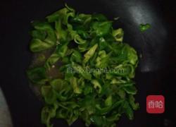 青椒炒鸡蛋的做法图解4