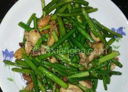 鸡腿肉炒蒜苔