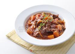 勃艮第红酒罗勒炖牛肉
