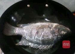 红烧鳊鱼的做法图解4