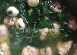 牛肉丸子菠菜汤