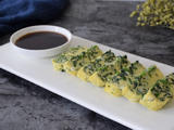 蘸汁菠菜鸡蛋糕