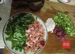 火腿肉丝菜泡饭的做法图解1
