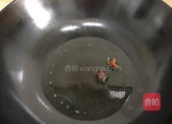 五花肉炖紫菜的做法图解2