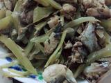 酸菜炒马鲛鱼