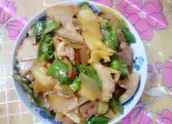 土豆片回锅肉