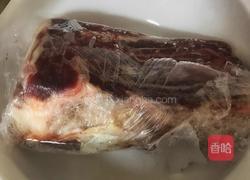 牛肉炖萝卜的做法图解1