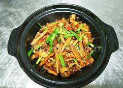 小柱私房菜之柴火香干炒猪手