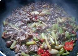 小炒牛肉的做法图解8