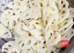 藕炒肉片的做法图解2