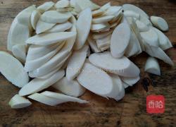 茭白炒肉的做法图解1