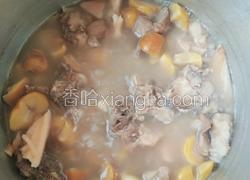 板栗莲藕排骨汤