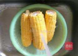 煮玉米的做法图解2