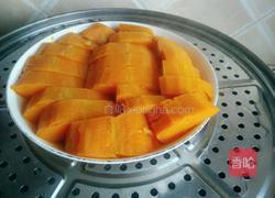 南瓜豆沙包的做法图解3