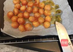 广式蛋黄月饼的做法图解4