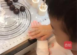 广式蛋黄月饼的做法图解5