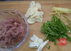 芹菜炒肉丝的做法图解1