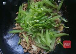 芹菜炒肉丝的做法图解6