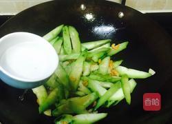 虾仁干冬菜炒丝瓜的做法图解7