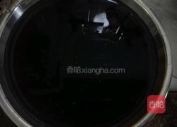 黑米粥的做法图解2