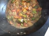 柿子椒土豆炒肉片