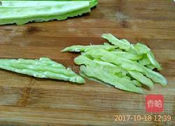 清炒苦瓜的做法图解5