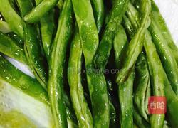干煸四季豆的做法图解4