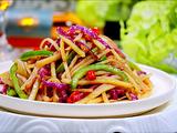炝炒青椒土豆丝