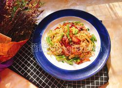 腊肉豆角焖面