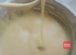 八寸戚风蛋糕的做法图解3