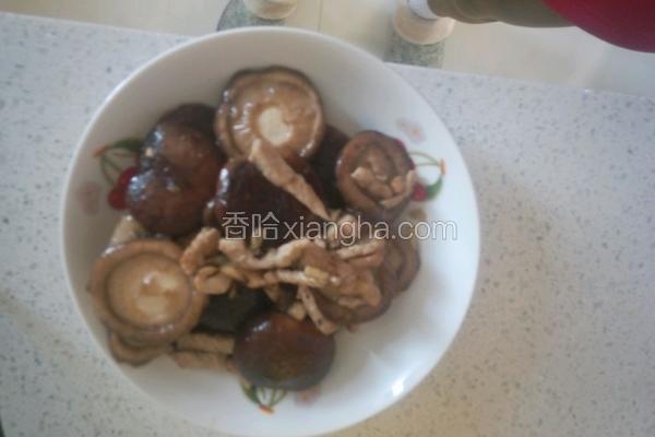 香菇炒肉
